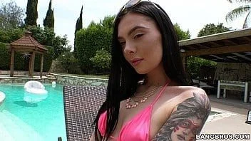 Modelo linda chupa piroca de fotógrafo